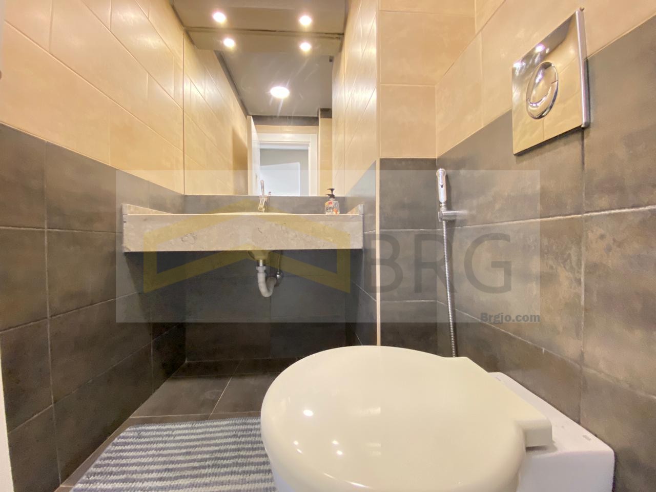 a1ff7663-cd06-4b6d-b67e-883b359690da