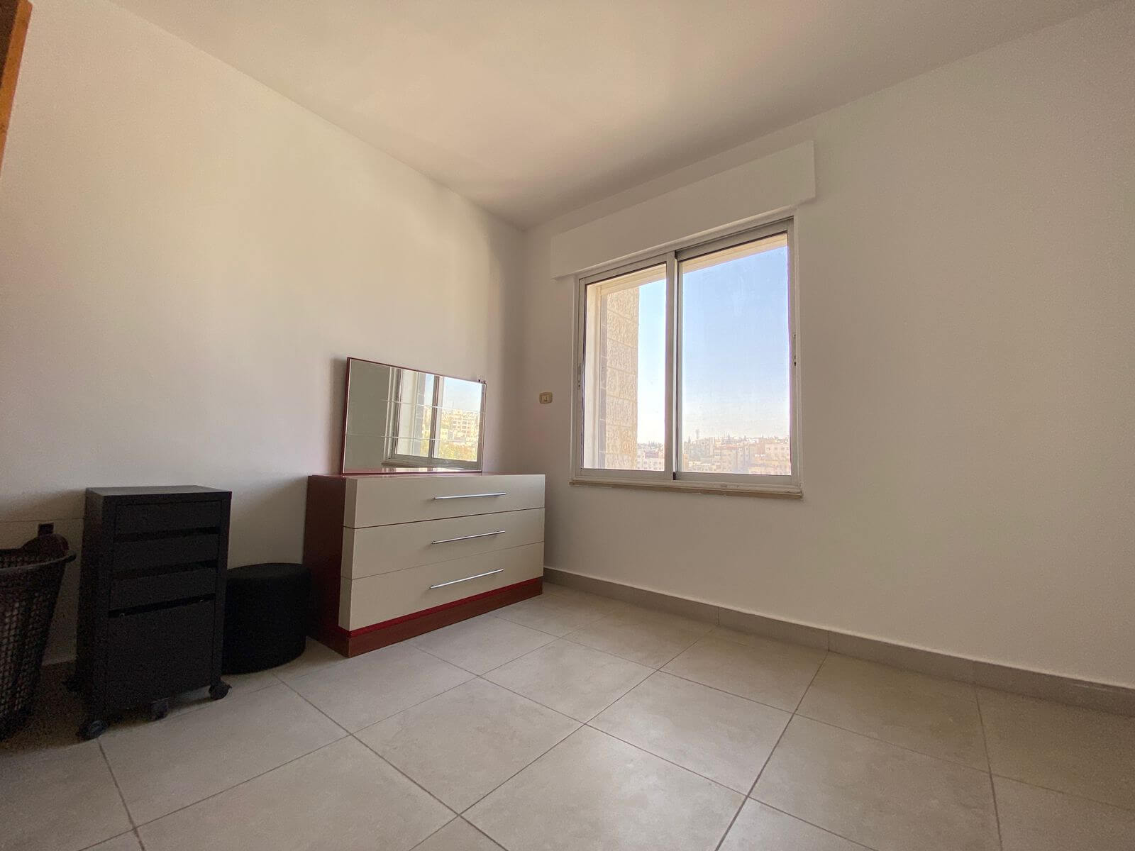 dd9b84c5-d88b-4c04-a319-f24d37d576ae