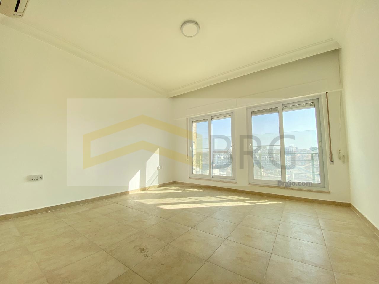 e7cc8b67-2872-4b15-9243-24fae5b9d7b3