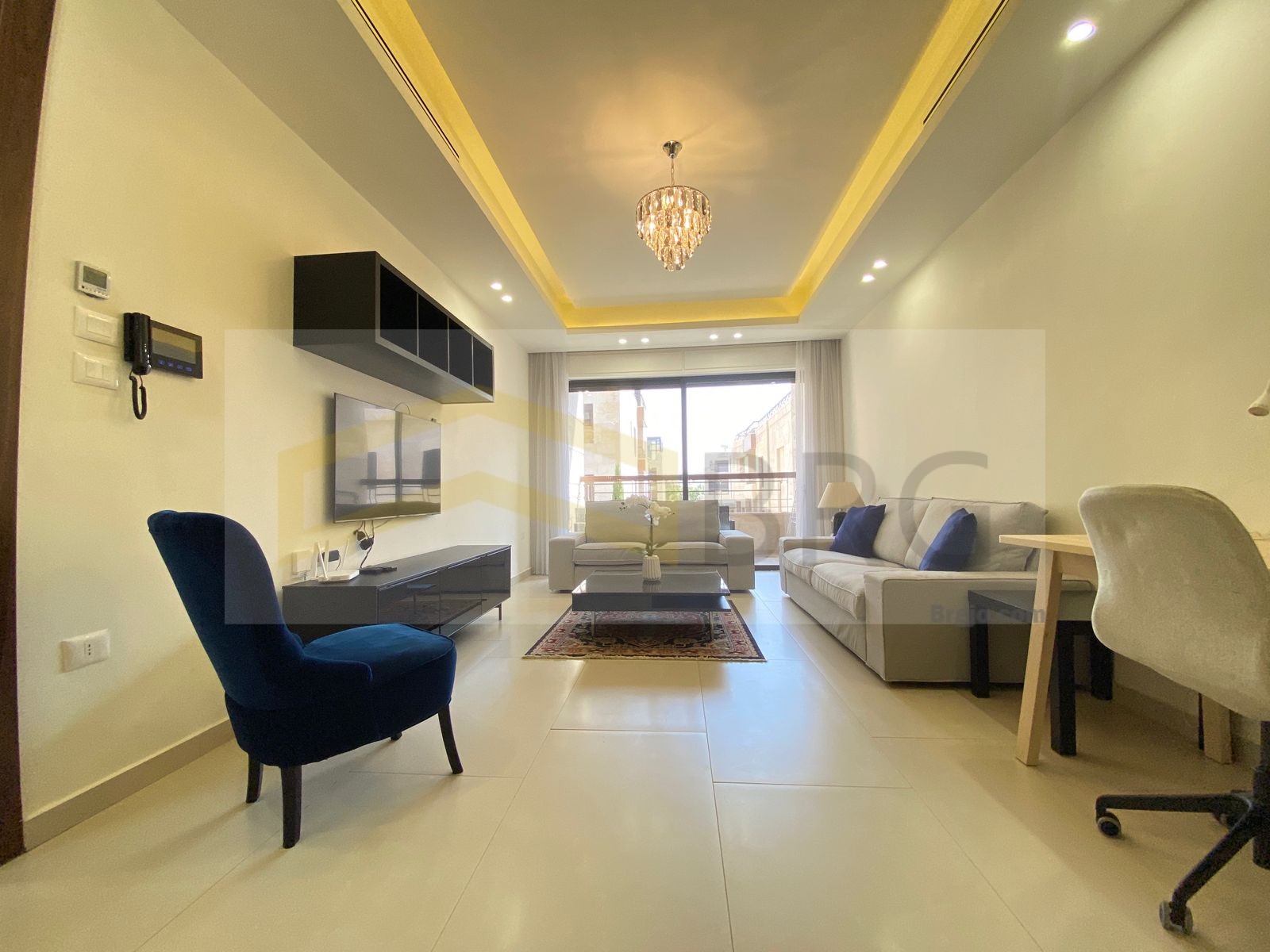 ee650e1b-284f-45b4-a171-12b77adfe224