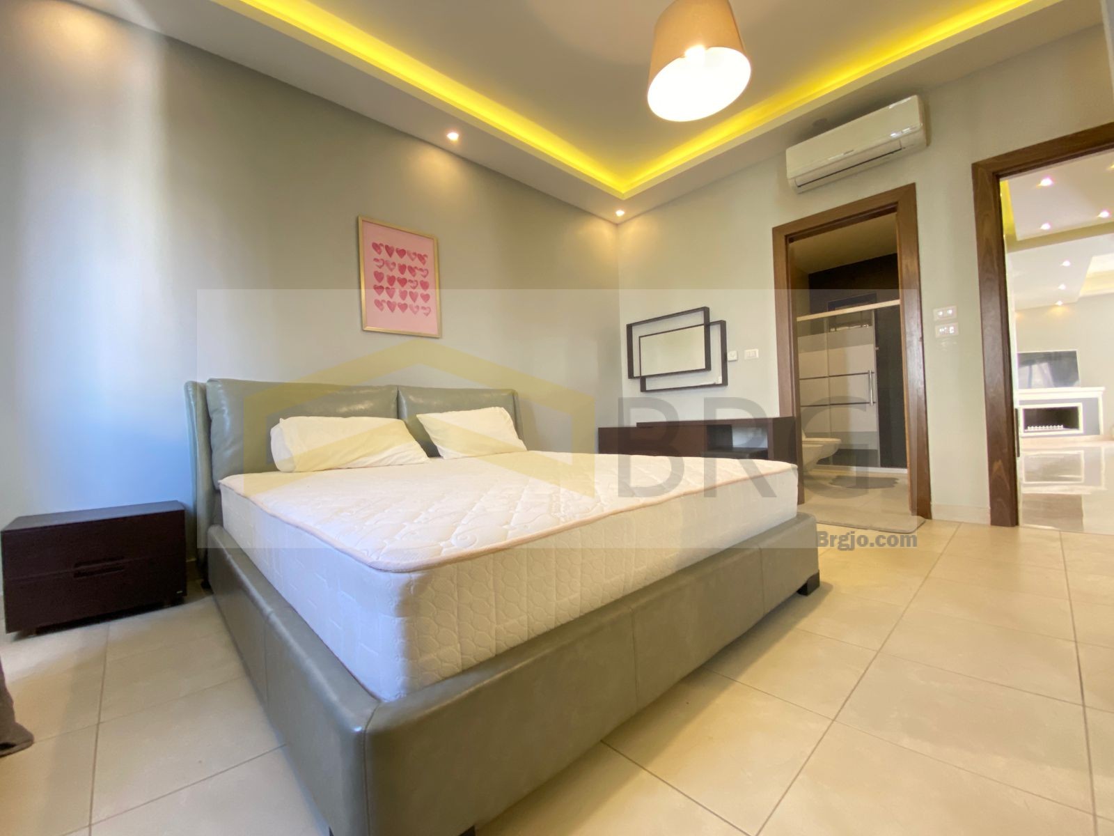 f9d3b74d-e09a-4248-8df7-b21593c1ca6d