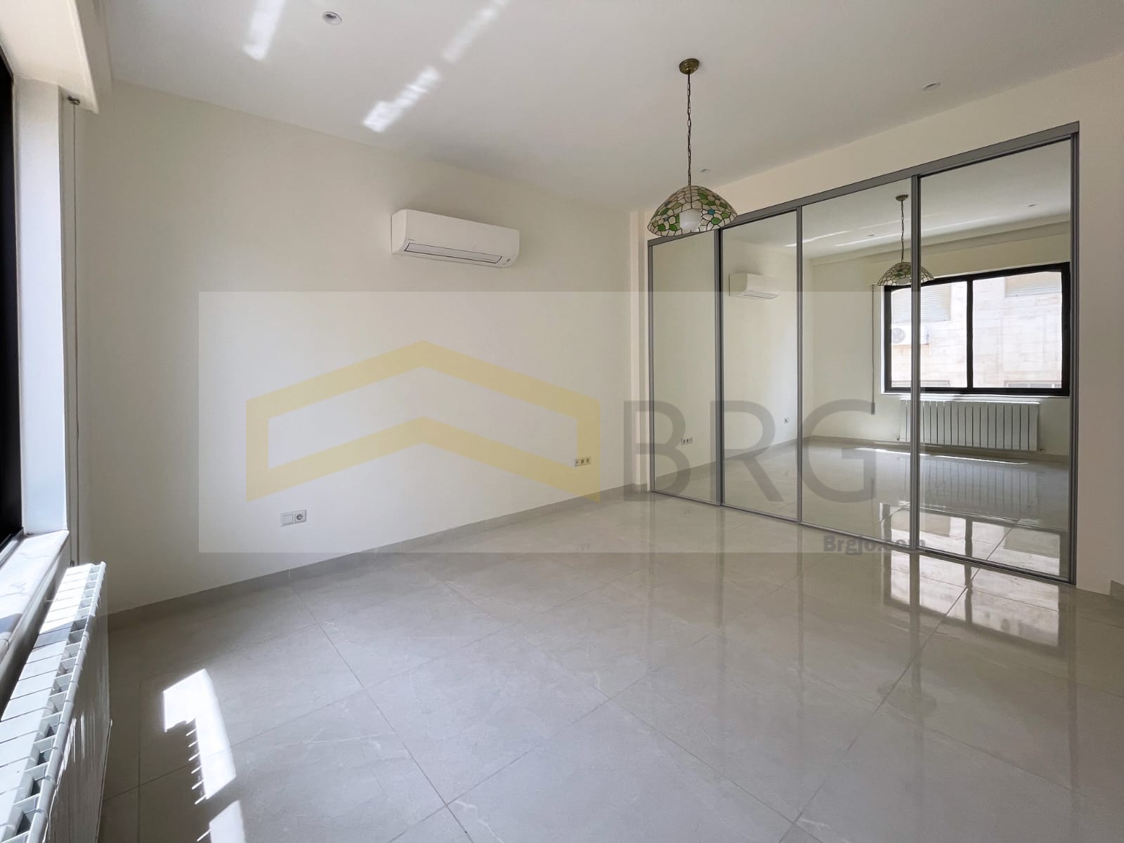 fb065a59-4786-4f2a-afc0-19686af638ba