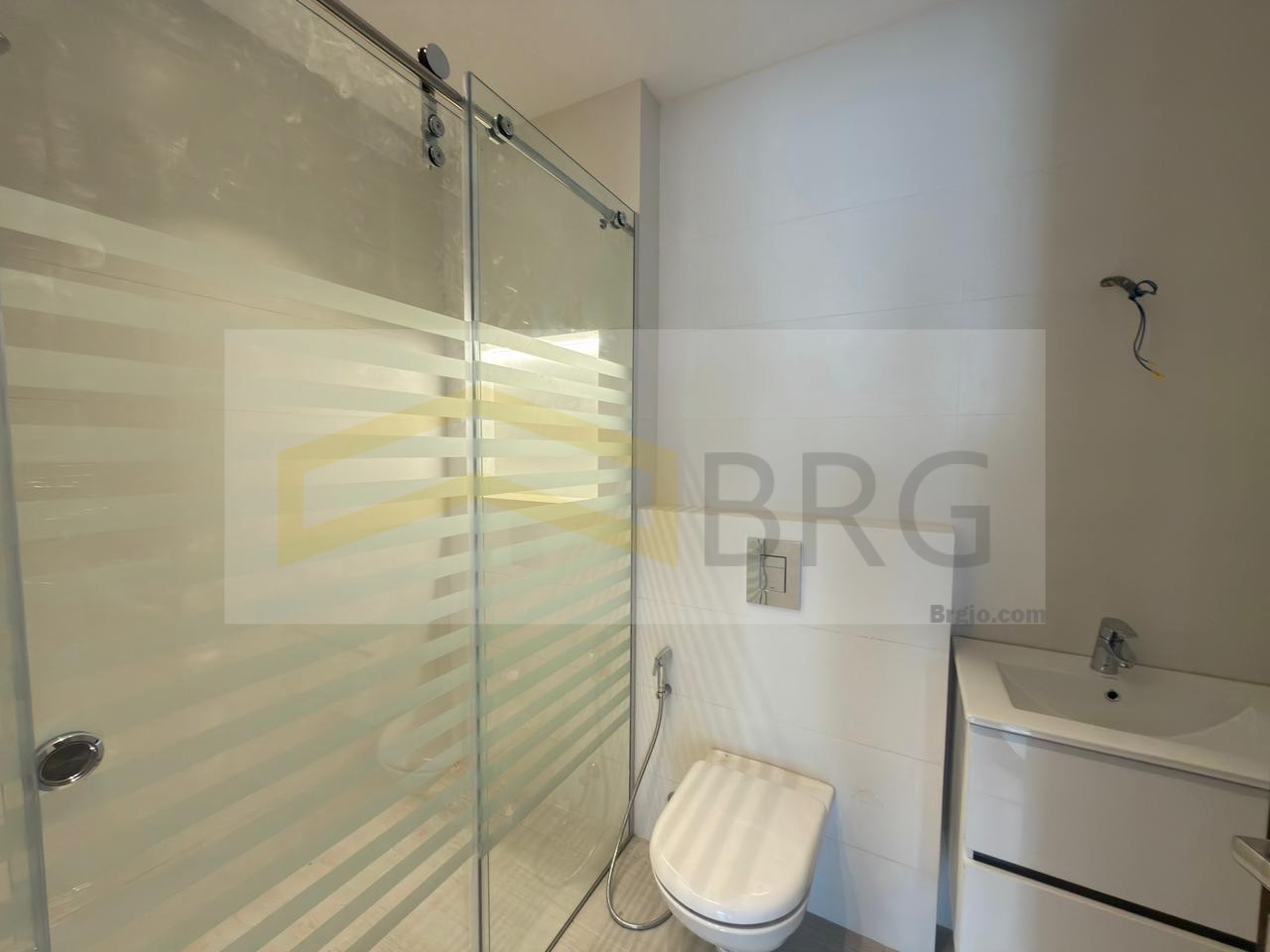 0cb8d440-cbeb-4ff2-8fdc-df99c29b24d9