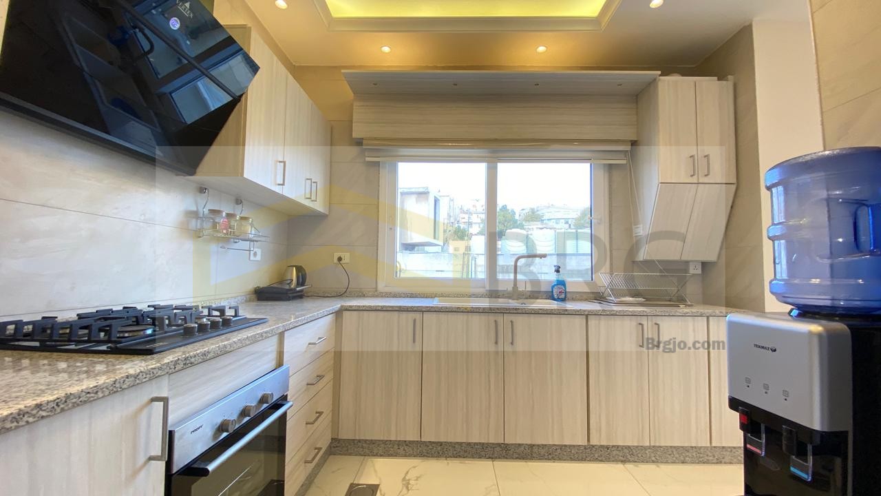 7e5dbc41-7c87-4d7d-b475-4a1c8af5a3f2