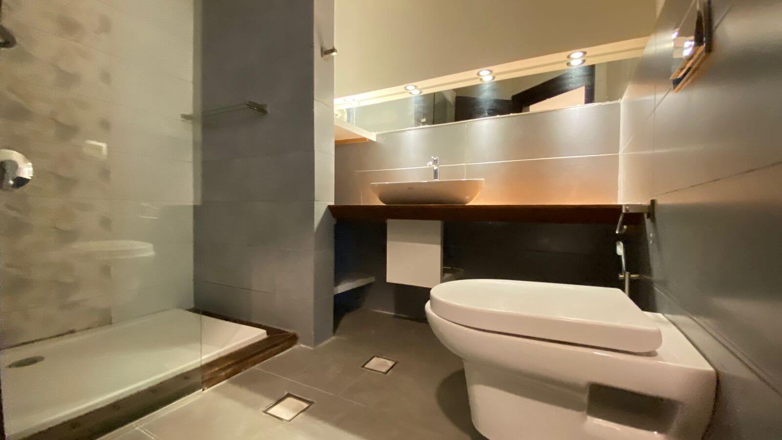 d51cc280-bf4a-4777-bd8a-057fd6fe0f8f