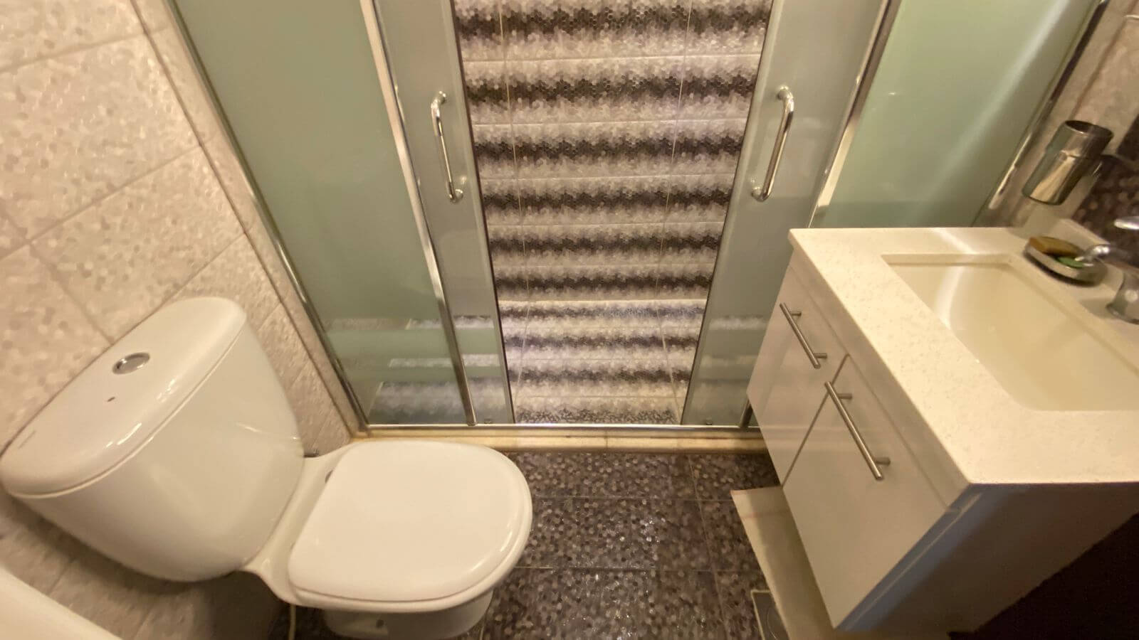 f77ab91a-1606-441e-ae9b-c6fcc65ea484