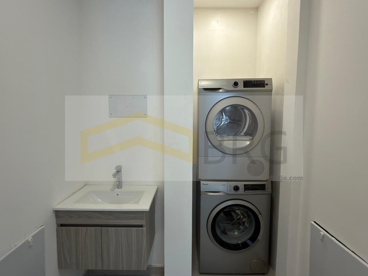 f78c1c0e-de35-419d-9001-df06eb1e74bc