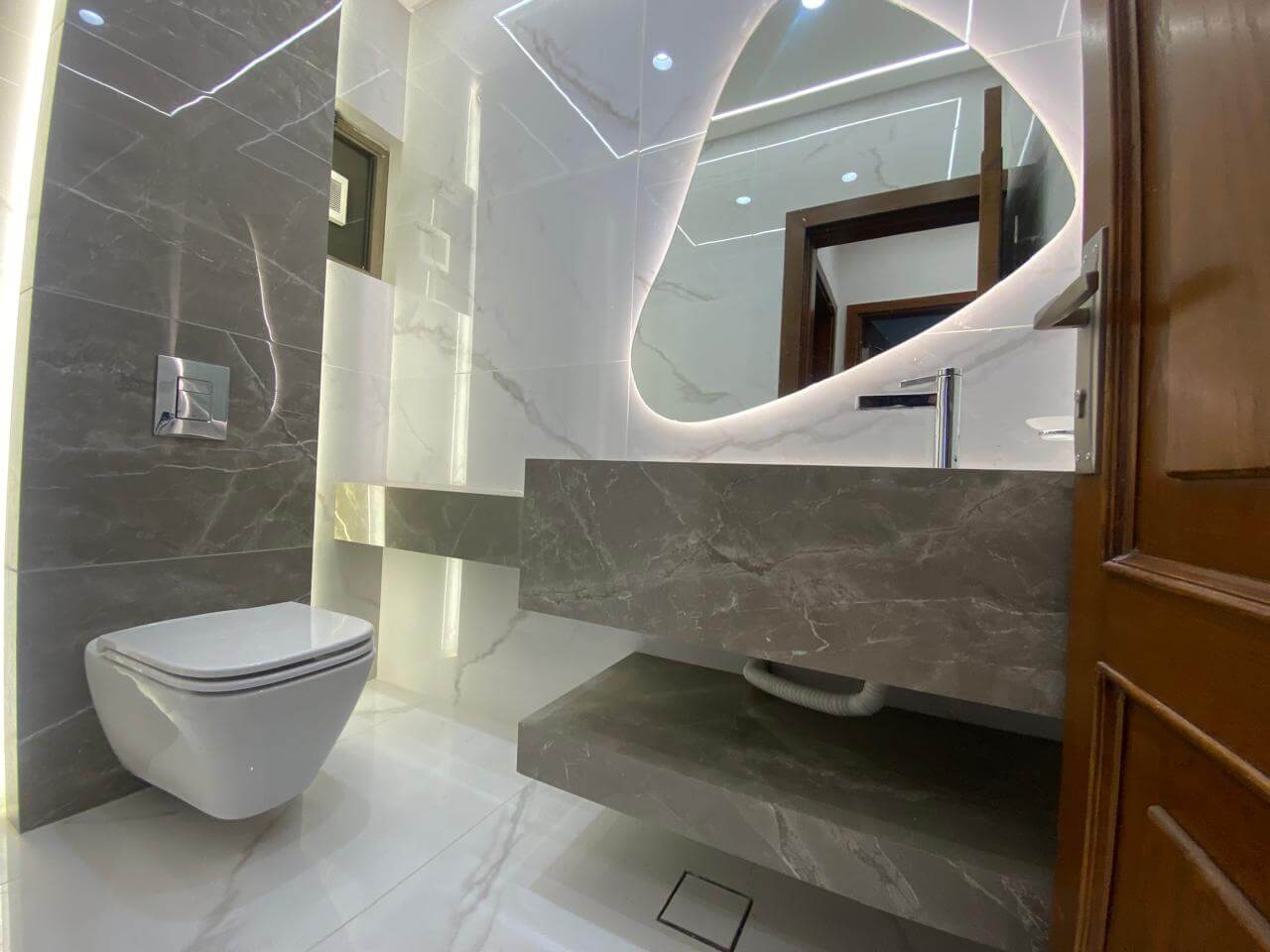 WhatsApp Image 2026-02-22 at 2.54.02 PM (3) Luxury property in Amman Jordan