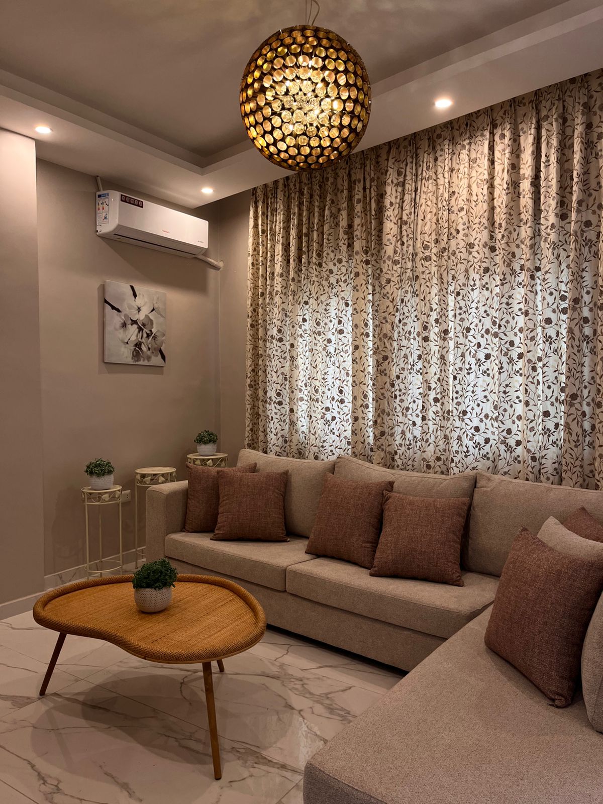 9e88c0cb-4635-4866-8dda-06120e62b98e